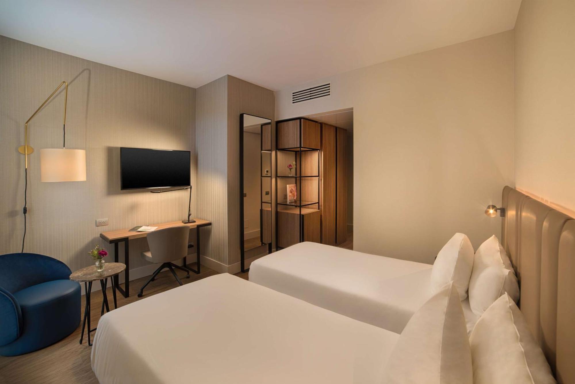 Quarto Superior com Cama de Casal ou 2 de Solteiro